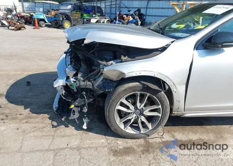 2017 Volvo V60 Cross Country T5 from USA, damaged, VIN YV440MWK5H1023598